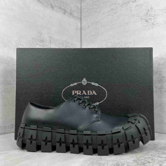 Prada  Sneakers PL0071