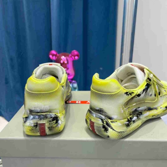 Prada    Sneakers PL0101