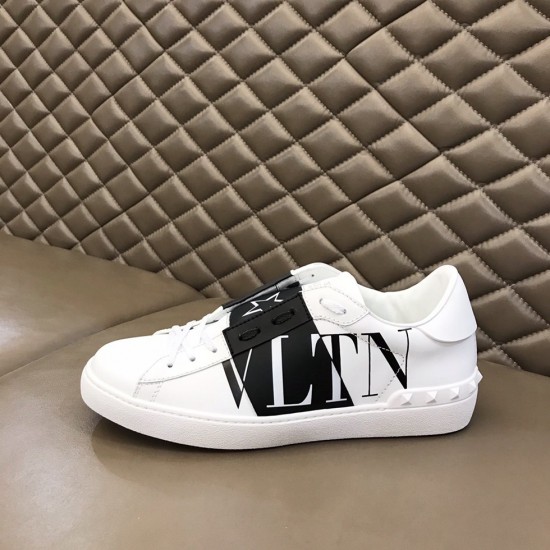 Valentino Sneakers VA0004