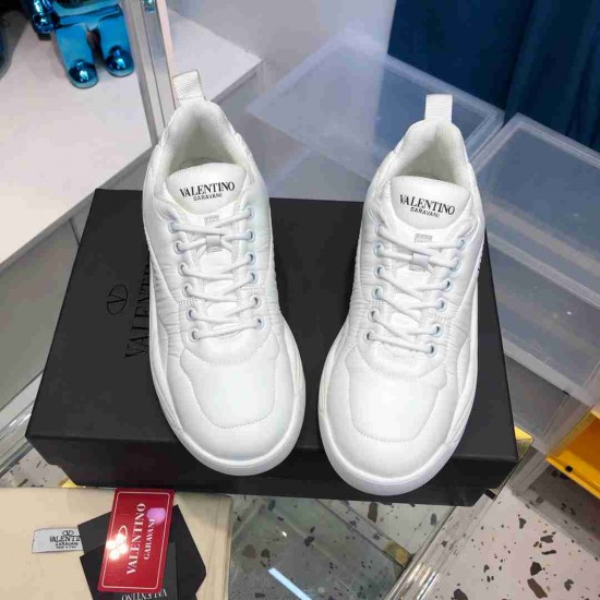 Valentino  Sneakers VA0030